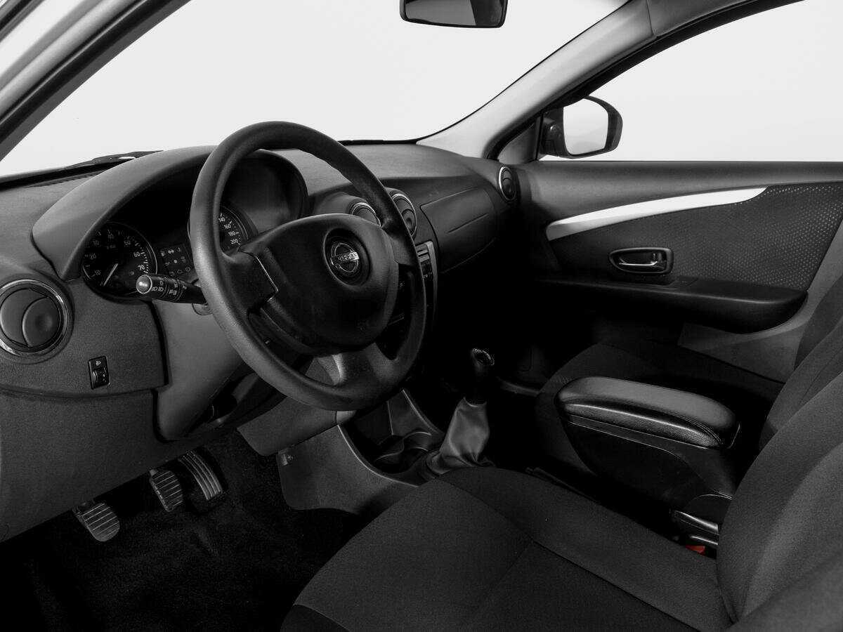 Nissan Almera с пробегом — 2017 год. Фото: #14