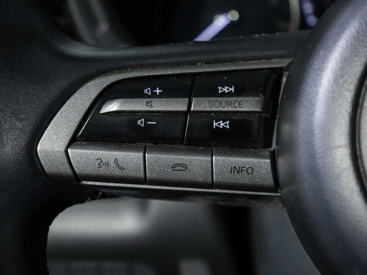 Mazda CX-30 с пробегом — 2021 год. Фото: #14