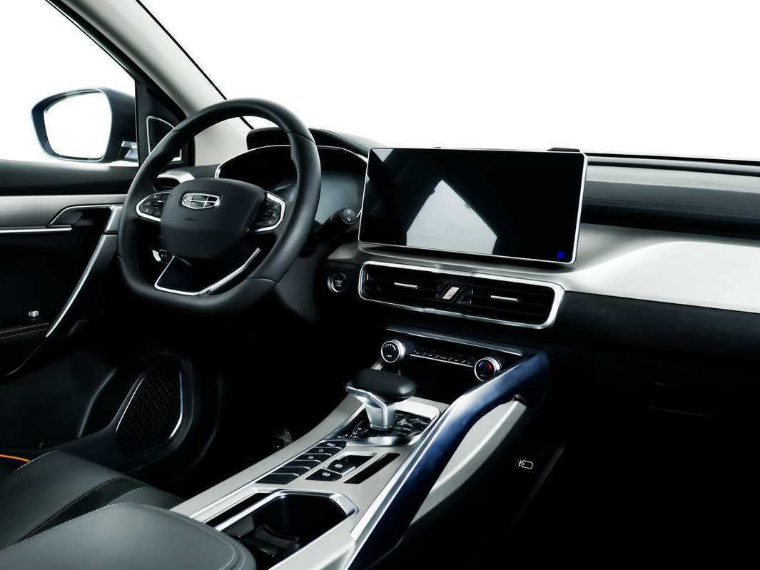 Geely Coolray с пробегом — 2023 год. Фото: #7