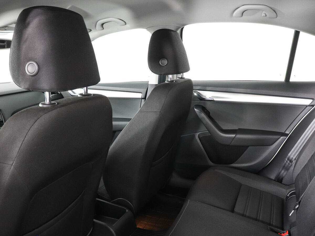 Skoda Octavia с пробегом — 2018 год. Фото: #11