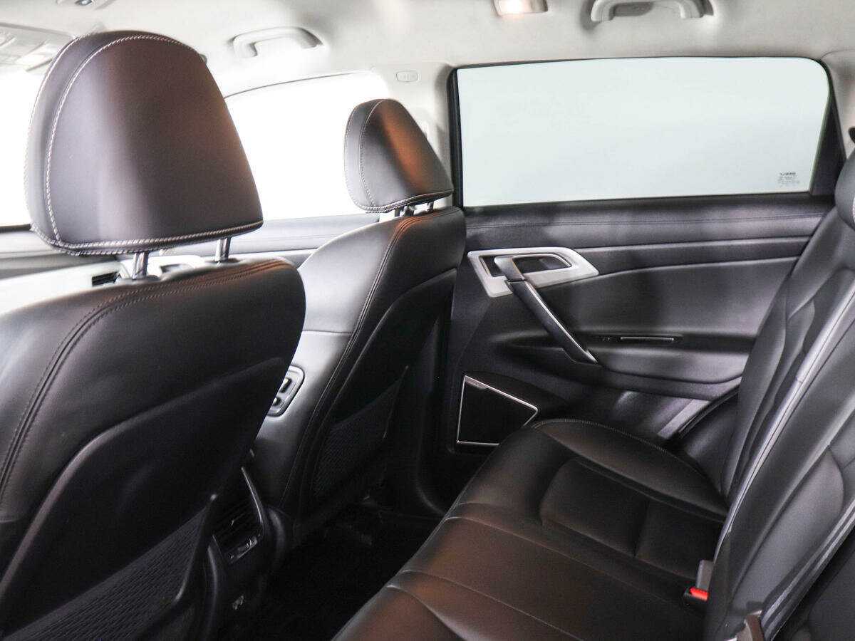 Geely Atlas с пробегом — 2020 год. Фото: #11