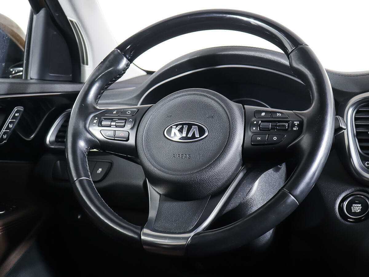 Kia Sorento с пробегом — 2017 год. Фото: #14