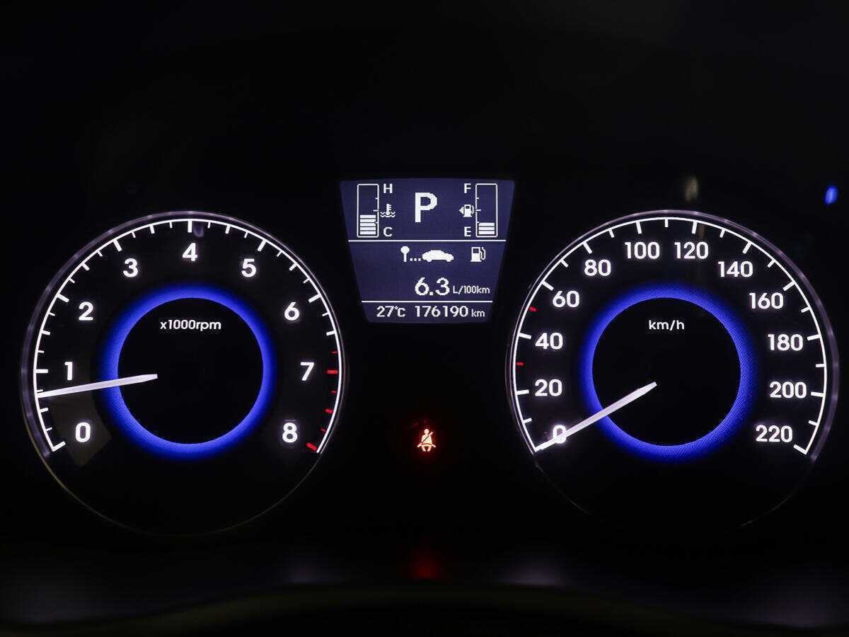 Hyundai Solaris с пробегом — 2016 год. Фото: #12