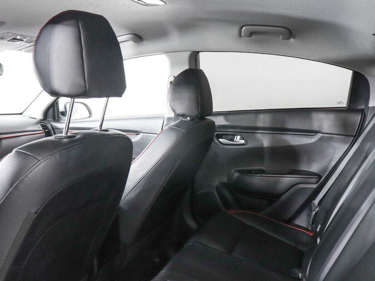 Kia Rio с пробегом — 2019 год. Фото: #11