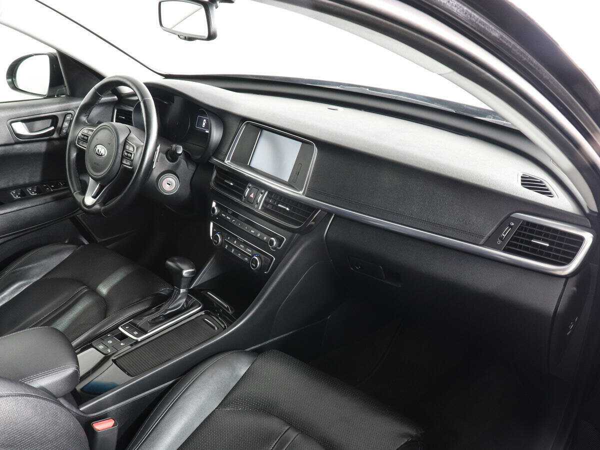 Kia Optima с пробегом — 2016 год. Фото: #9