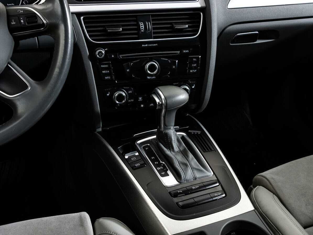 Audi A4 с пробегом — 2015 год. Фото: #13