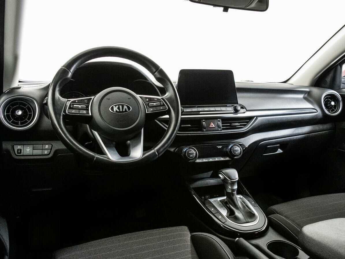 Kia Cerato с пробегом — 2019 год. Фото: #10