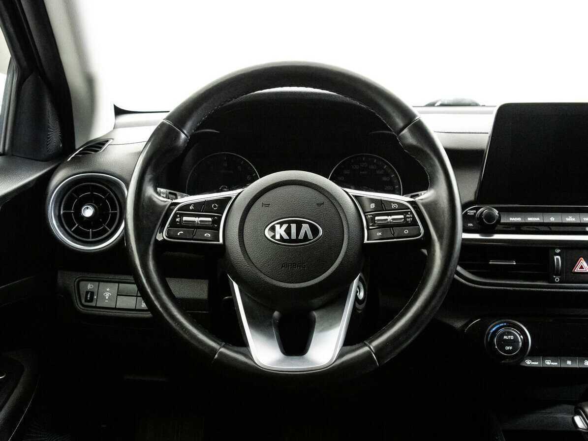 Kia Cerato с пробегом — 2019 год. Фото: #11