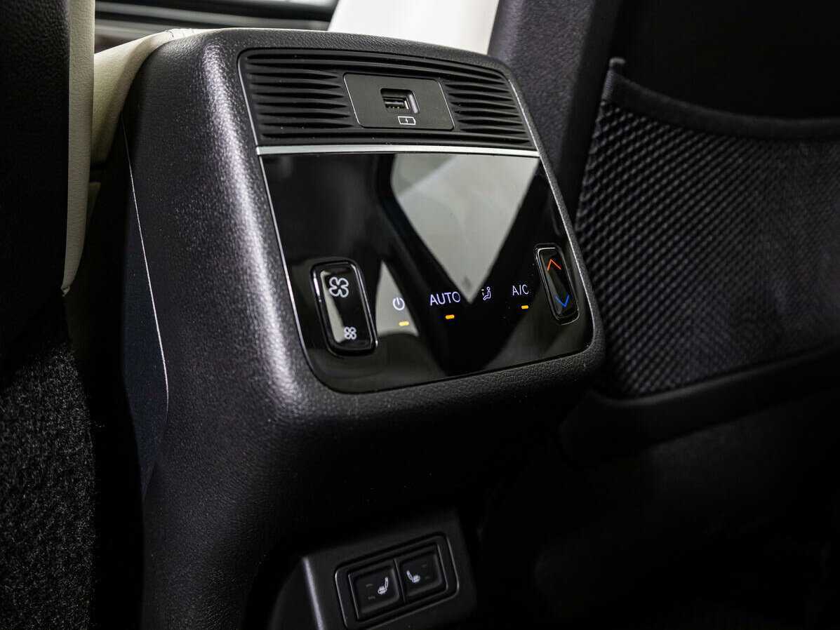 EXEED VX с пробегом — 2022 год. Фото: #21