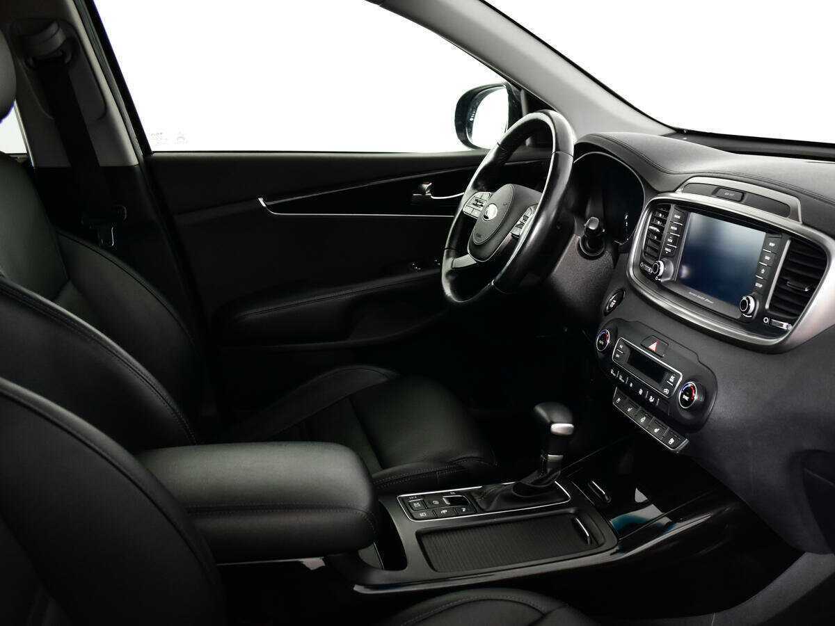 Kia Sorento с пробегом — 2019 год. Фото: #8