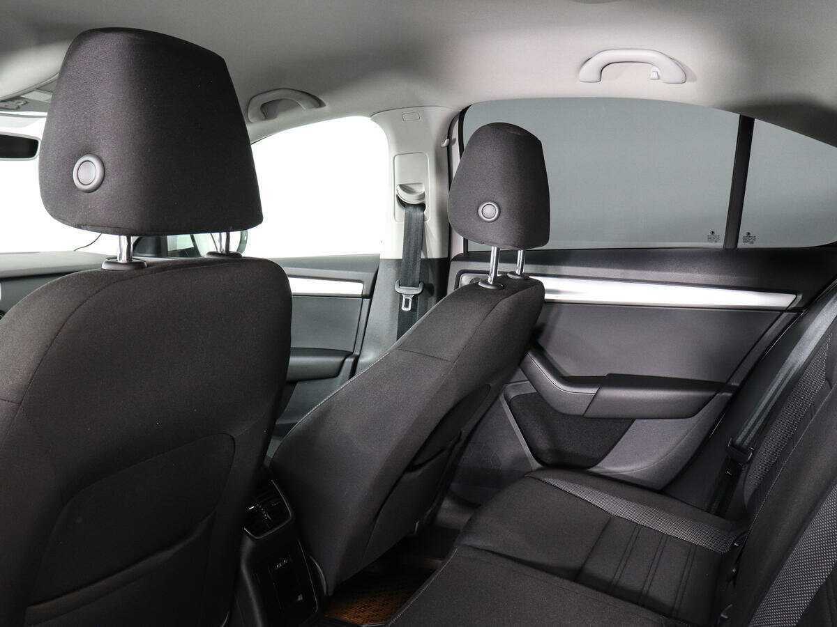 Skoda Octavia с пробегом — 2019 год. Фото: #11