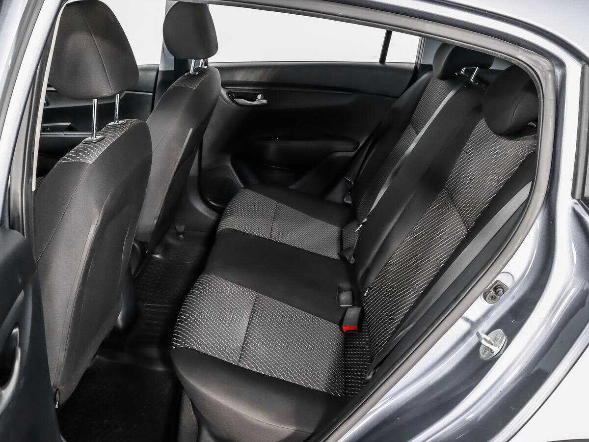 Kia Rio с пробегом — 2019 год. Фото: #9