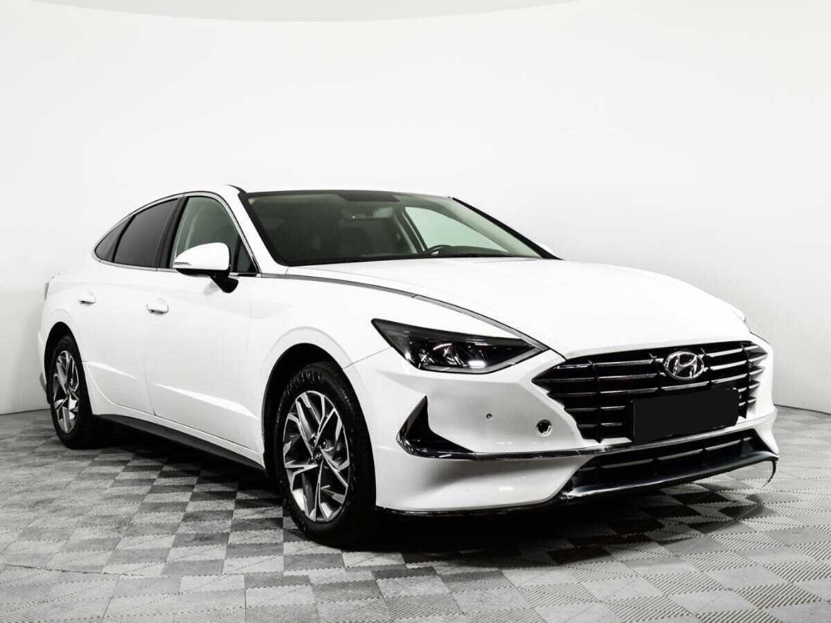 Hyundai Sonata с пробегом — 2020 год. Фото: #2