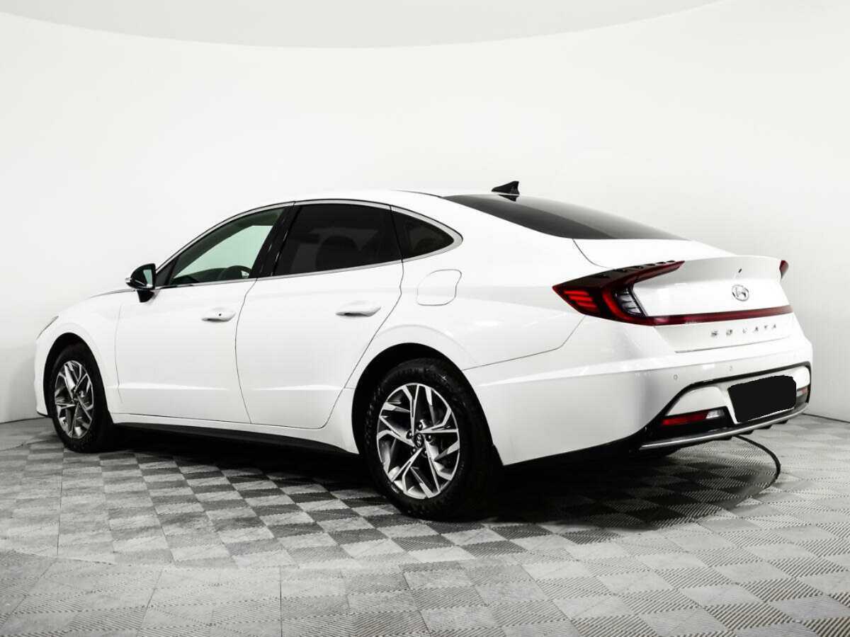 Hyundai Sonata с пробегом — 2020 год. Фото: #5