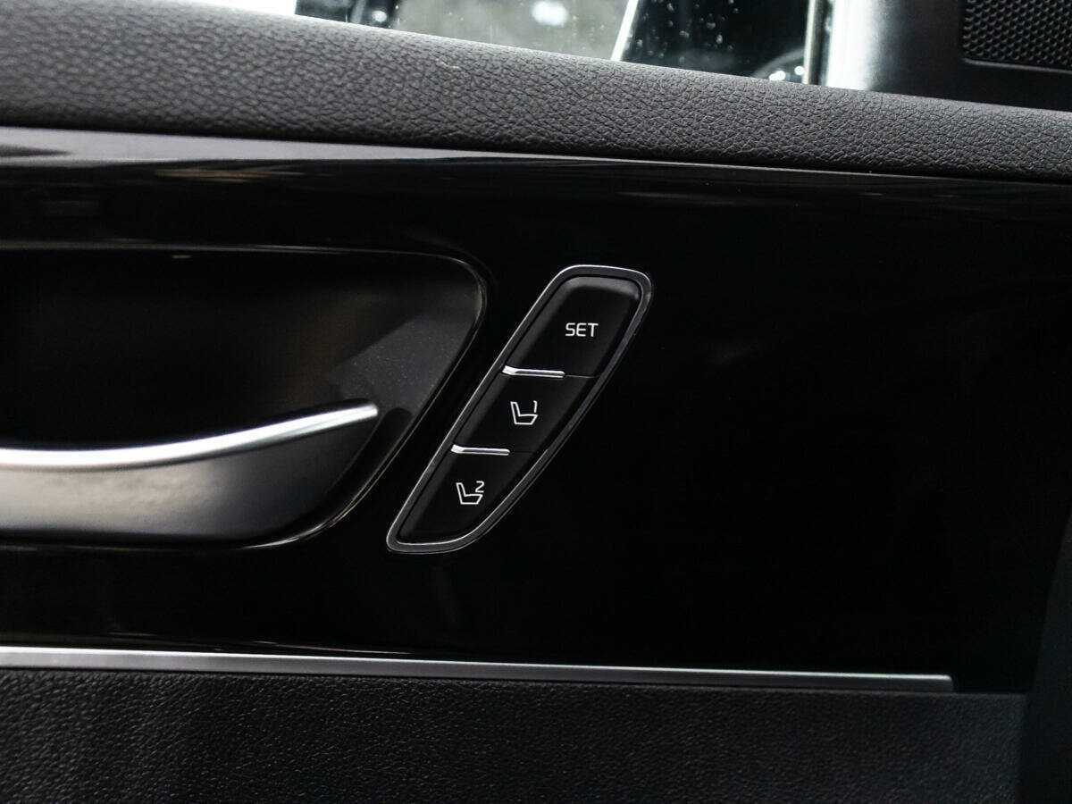 Kia Sorento с пробегом — 2018 год. Фото: #22