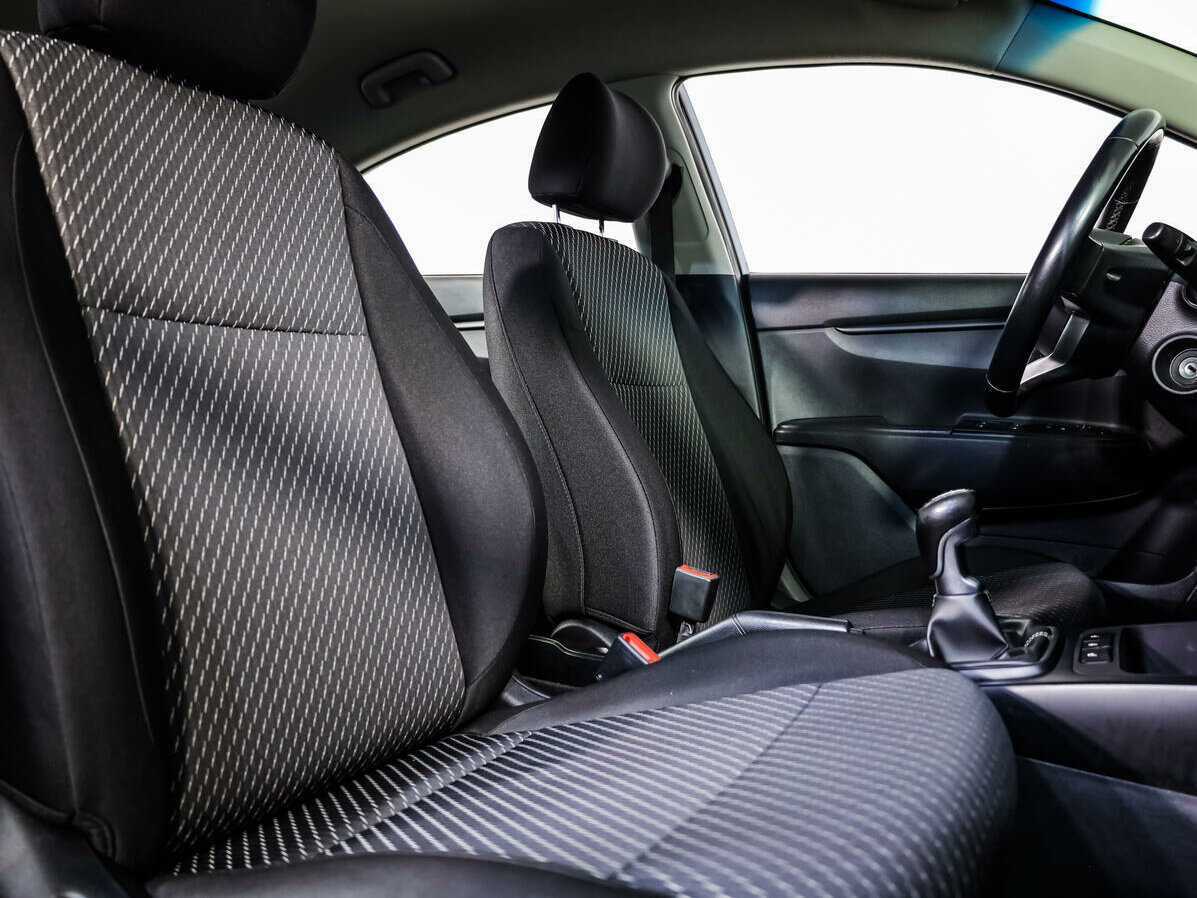 Kia Rio с пробегом — 2018 год. Фото: #9