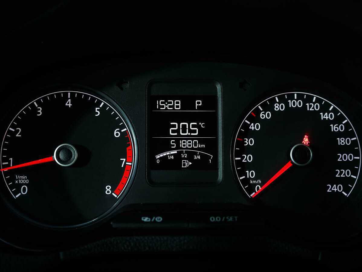 Volkswagen Polo с пробегом — 2020 год. Фото: #9