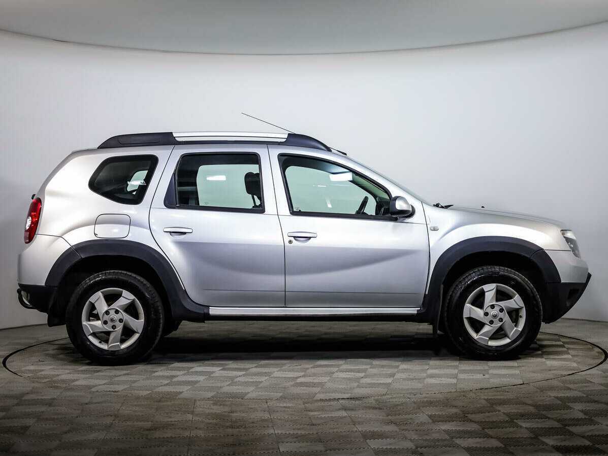 Renault Duster с пробегом — 2013 год. Фото: #2
