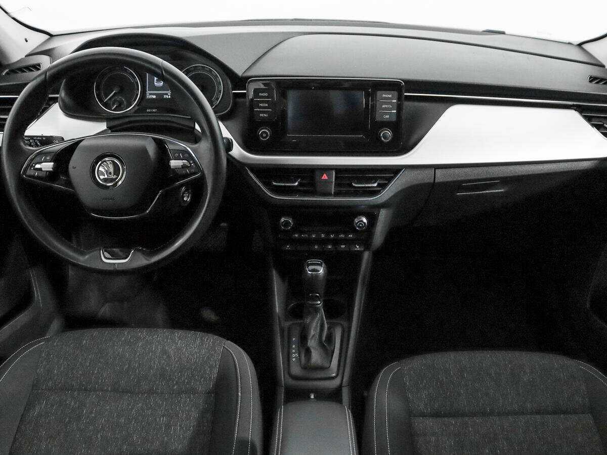 Skoda Rapid с пробегом — 2020 год. Фото: #11