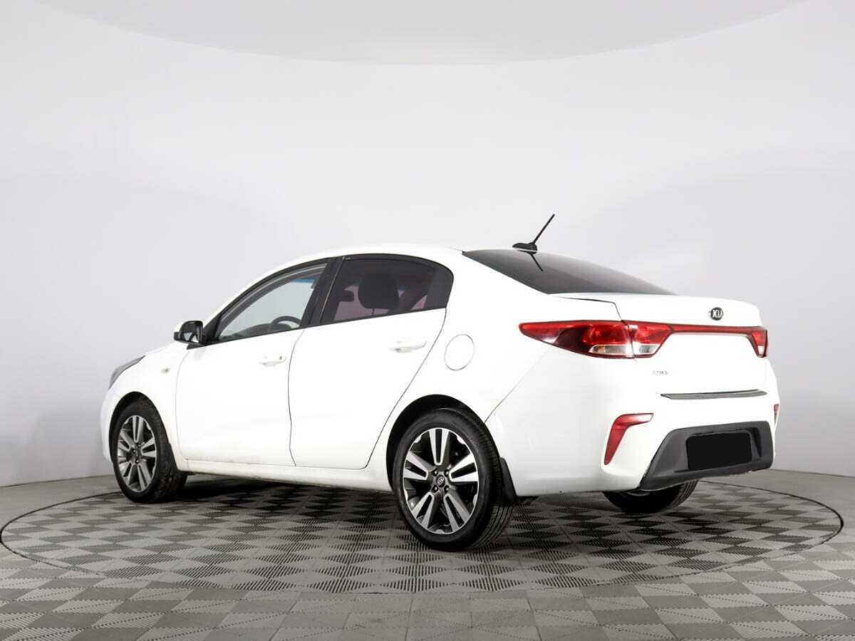 Kia Rio с пробегом — 2019 год. Фото: #6
