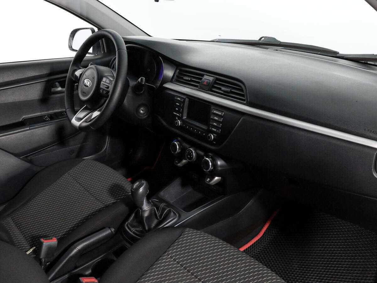 Kia Rio с пробегом — 2019 год. Фото: #10