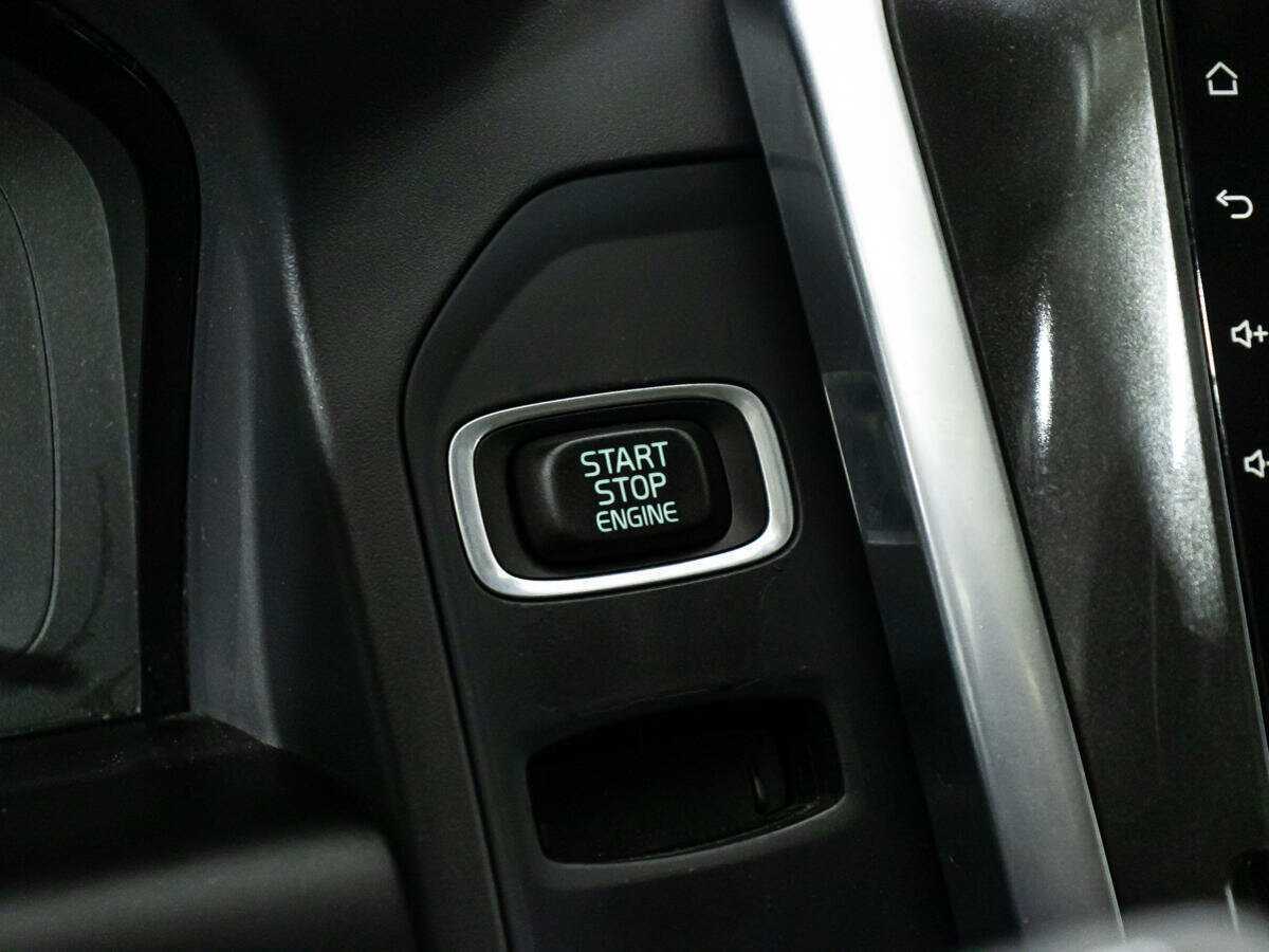 Volvo XC60 с пробегом — 2012 год. Фото: #17