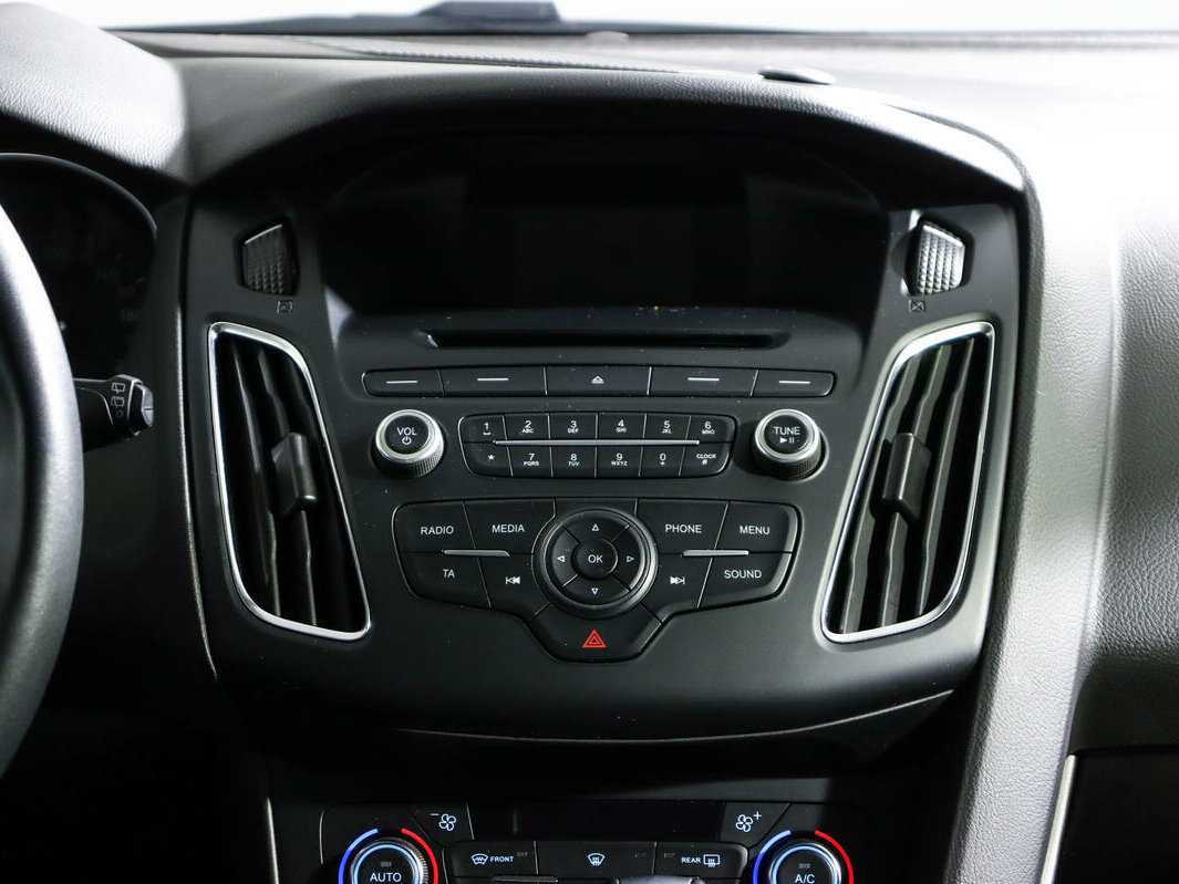 Ford Focus с пробегом — 2018 год. Фото: #10