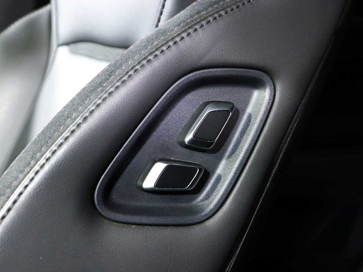 Geely Tugella с пробегом — 2022 год. Фото: #18