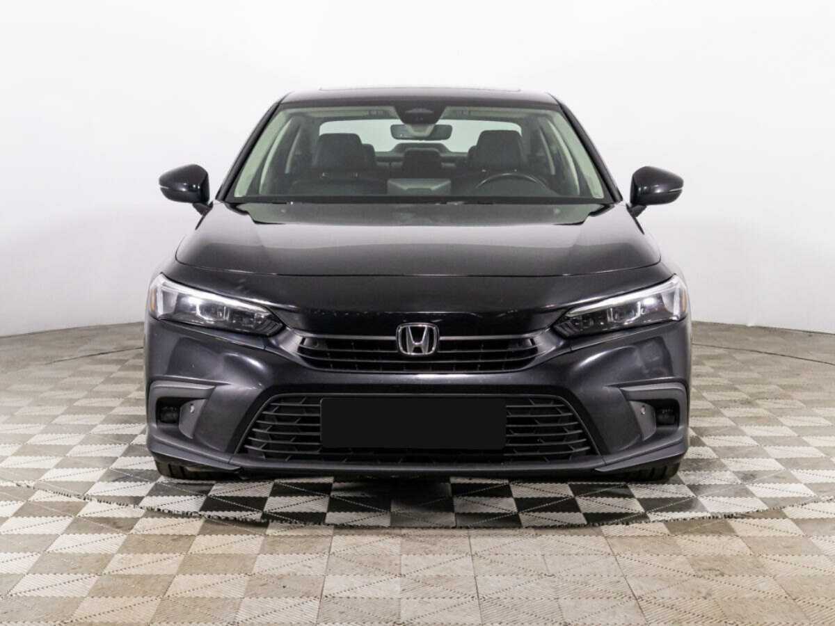 Honda Civic с пробегом — 2021 год. Фото: #1