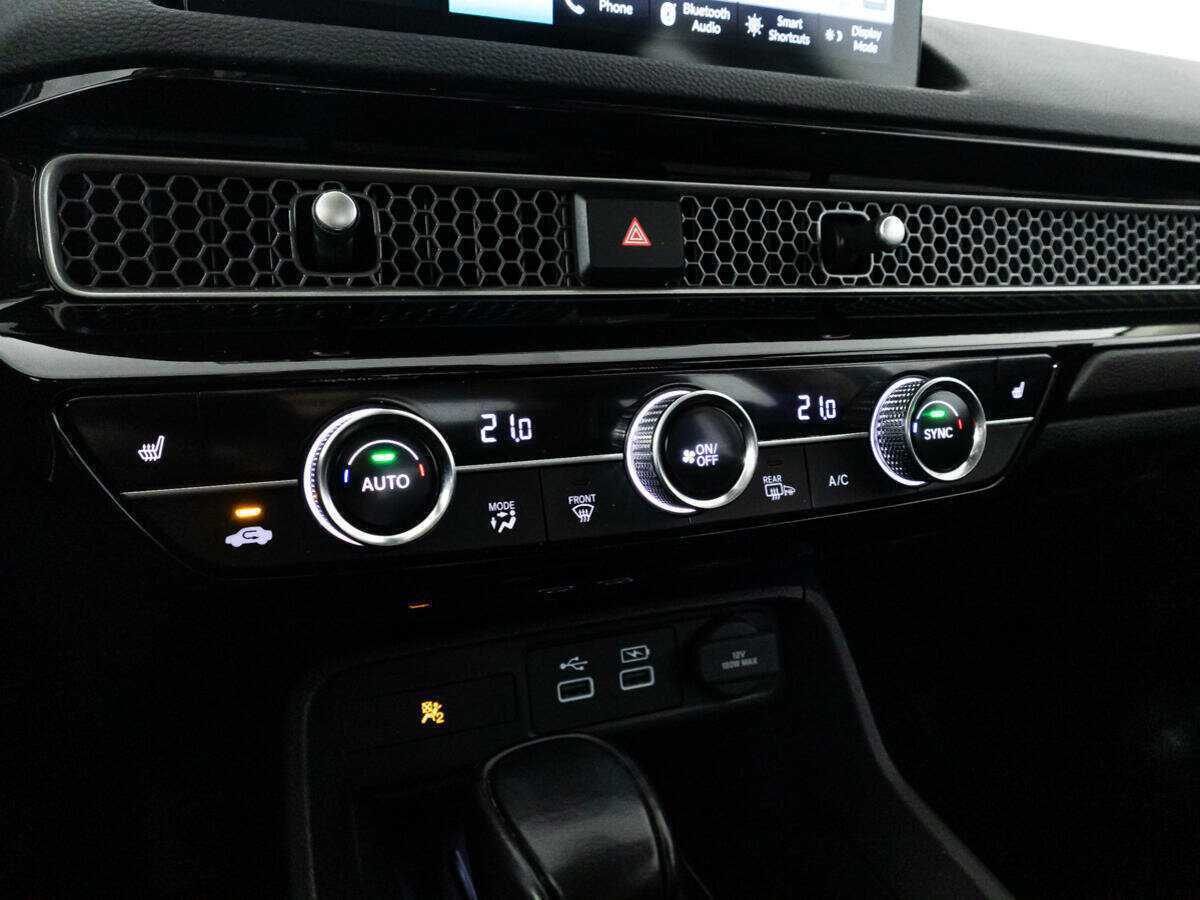 Honda Civic с пробегом — 2021 год. Фото: #16