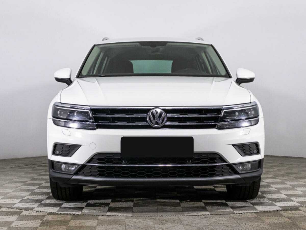 Volkswagen Tiguan с пробегом — 2018 год. Фото: #1