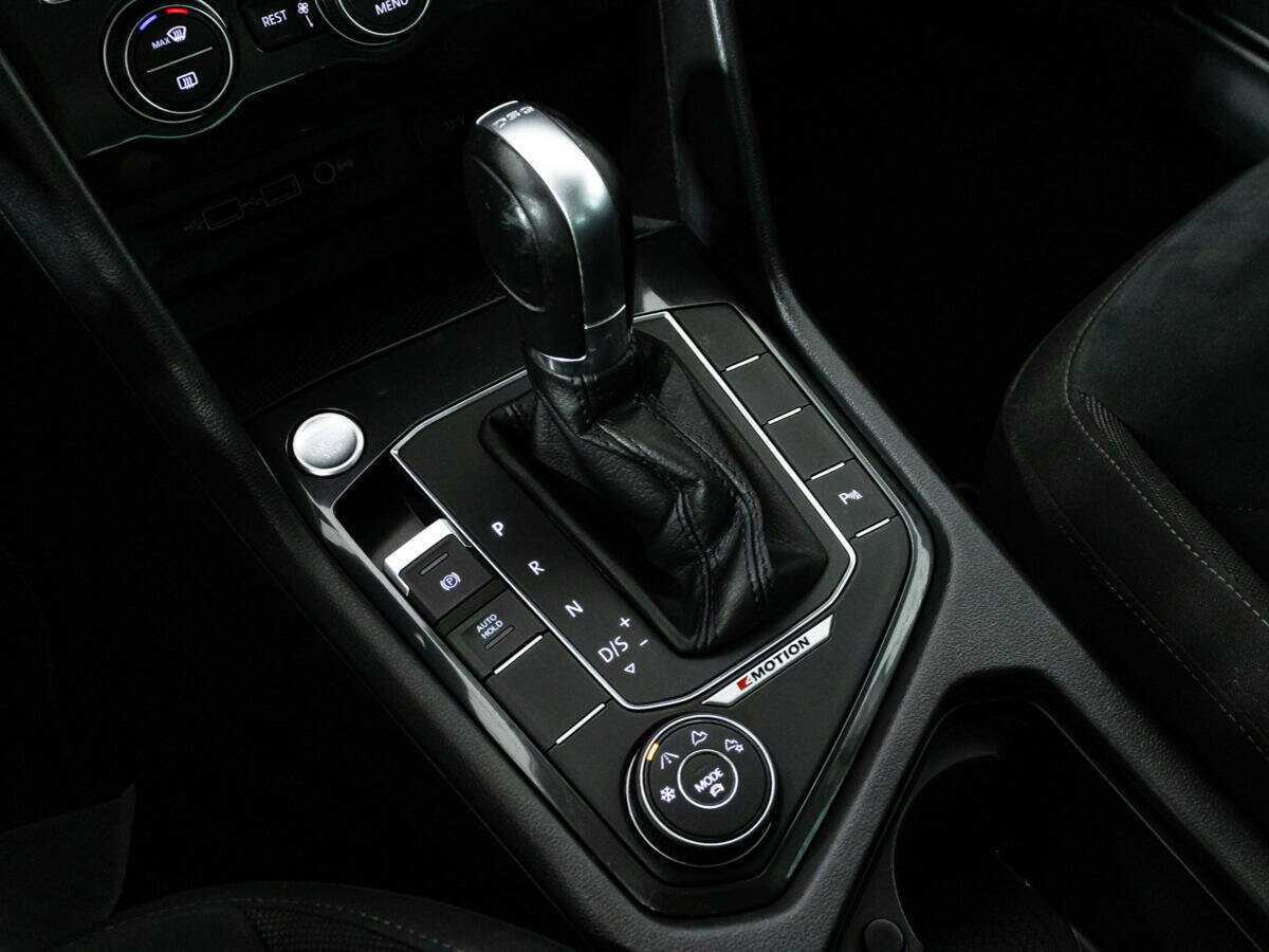 Volkswagen Tiguan с пробегом — 2018 год. Фото: #16