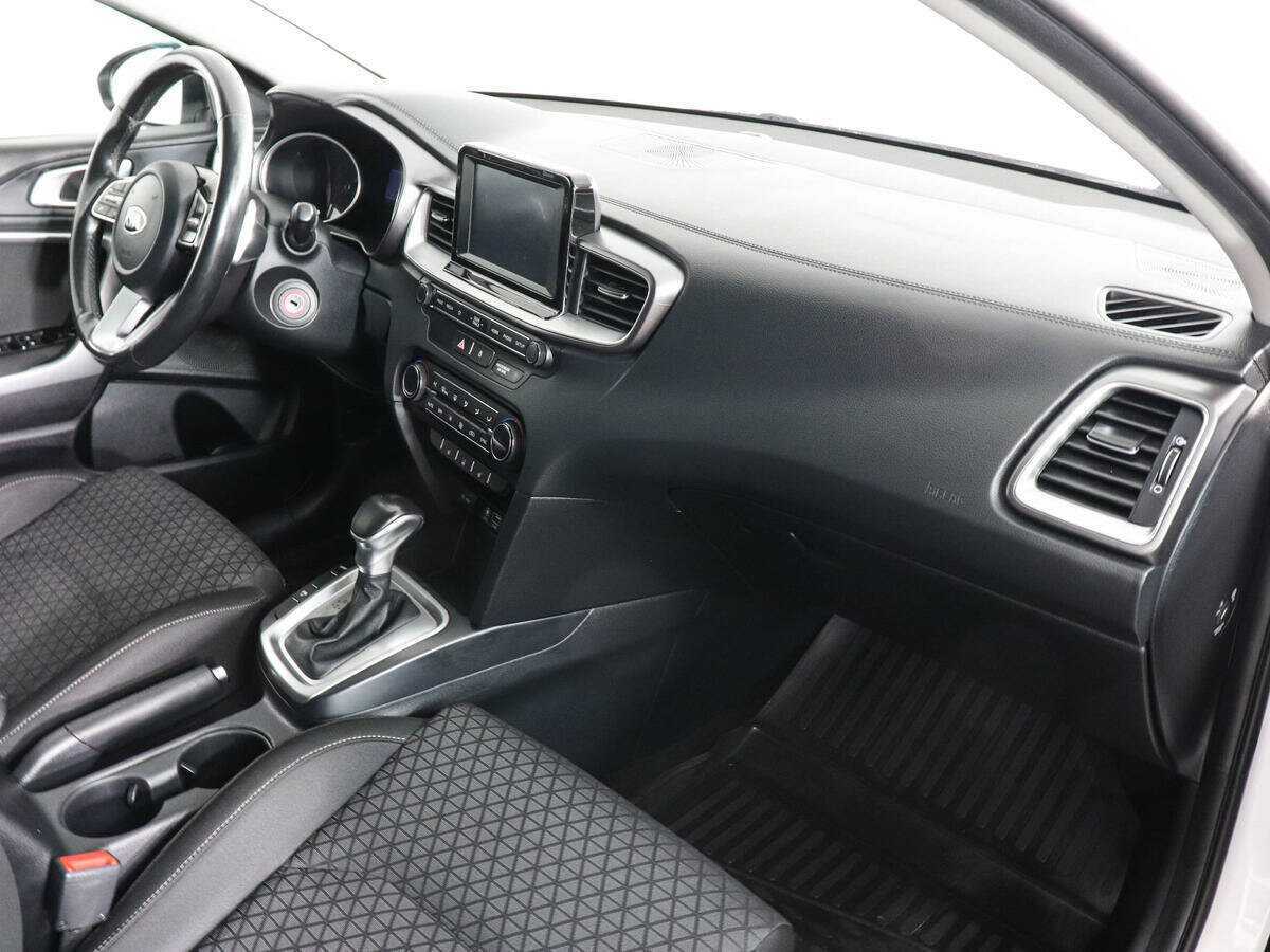 Kia Ceed с пробегом — 2019 год. Фото: #8
