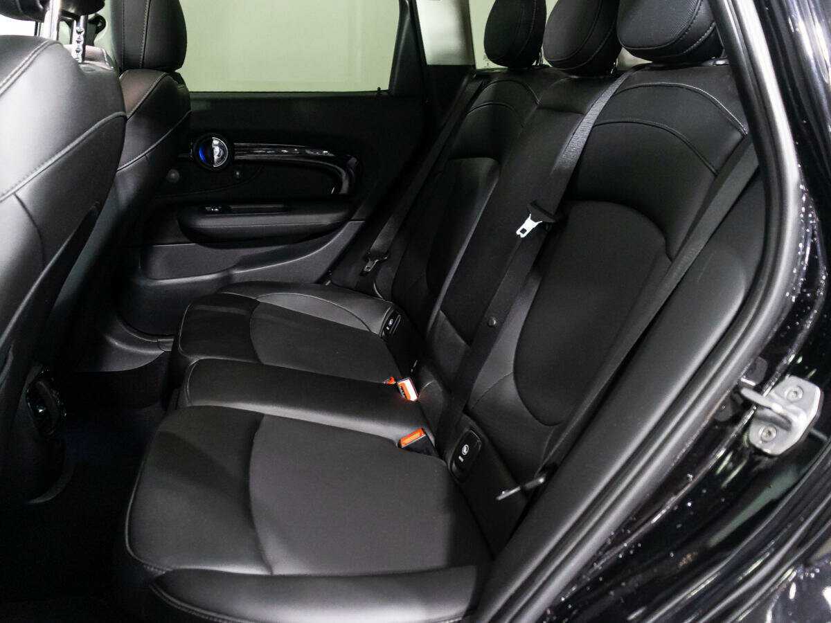 Mini Clubman с пробегом — 2017 год. Фото: #9