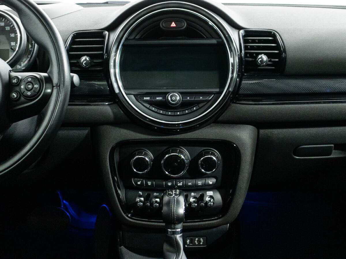 Mini Clubman с пробегом — 2017 год. Фото: #13