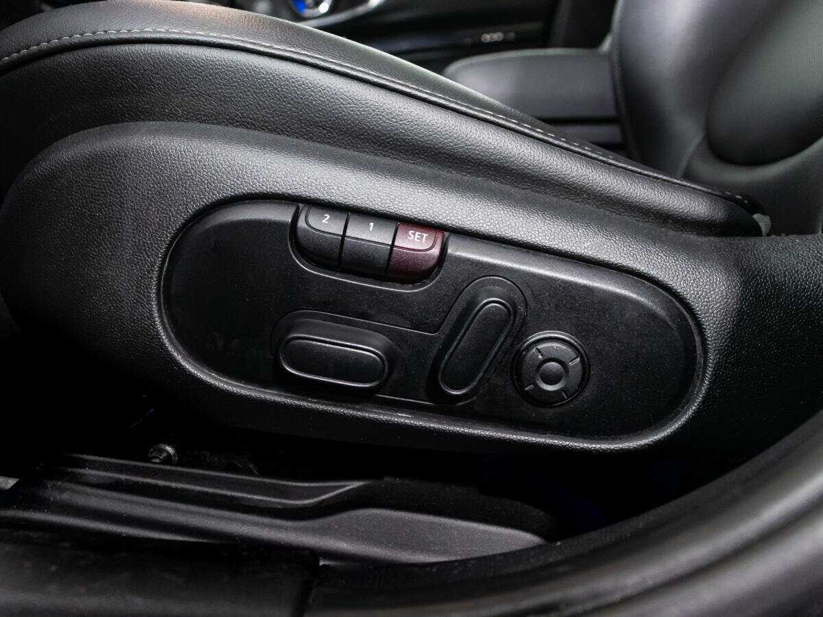 Mini Clubman с пробегом — 2017 год. Фото: #23