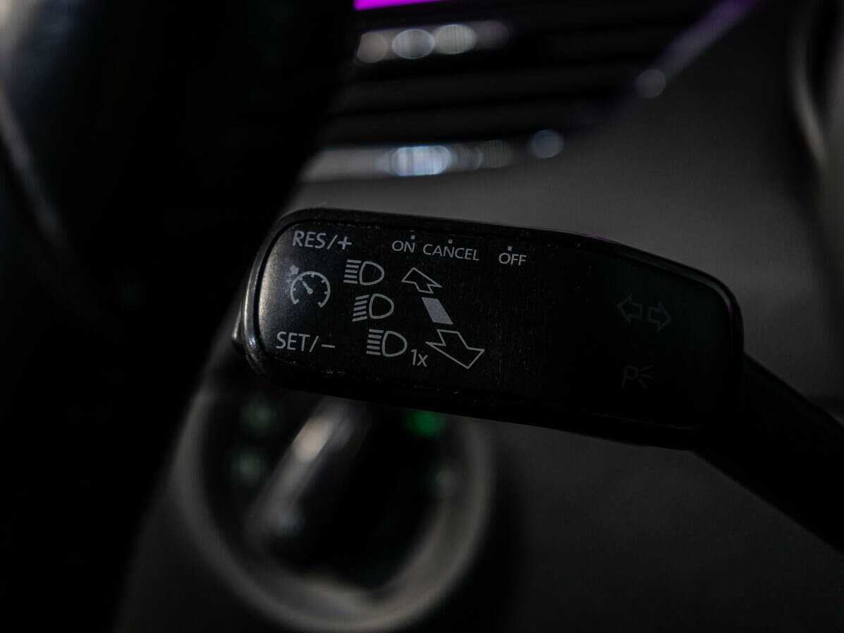 Skoda Octavia с пробегом — 2015 год. Фото: #18