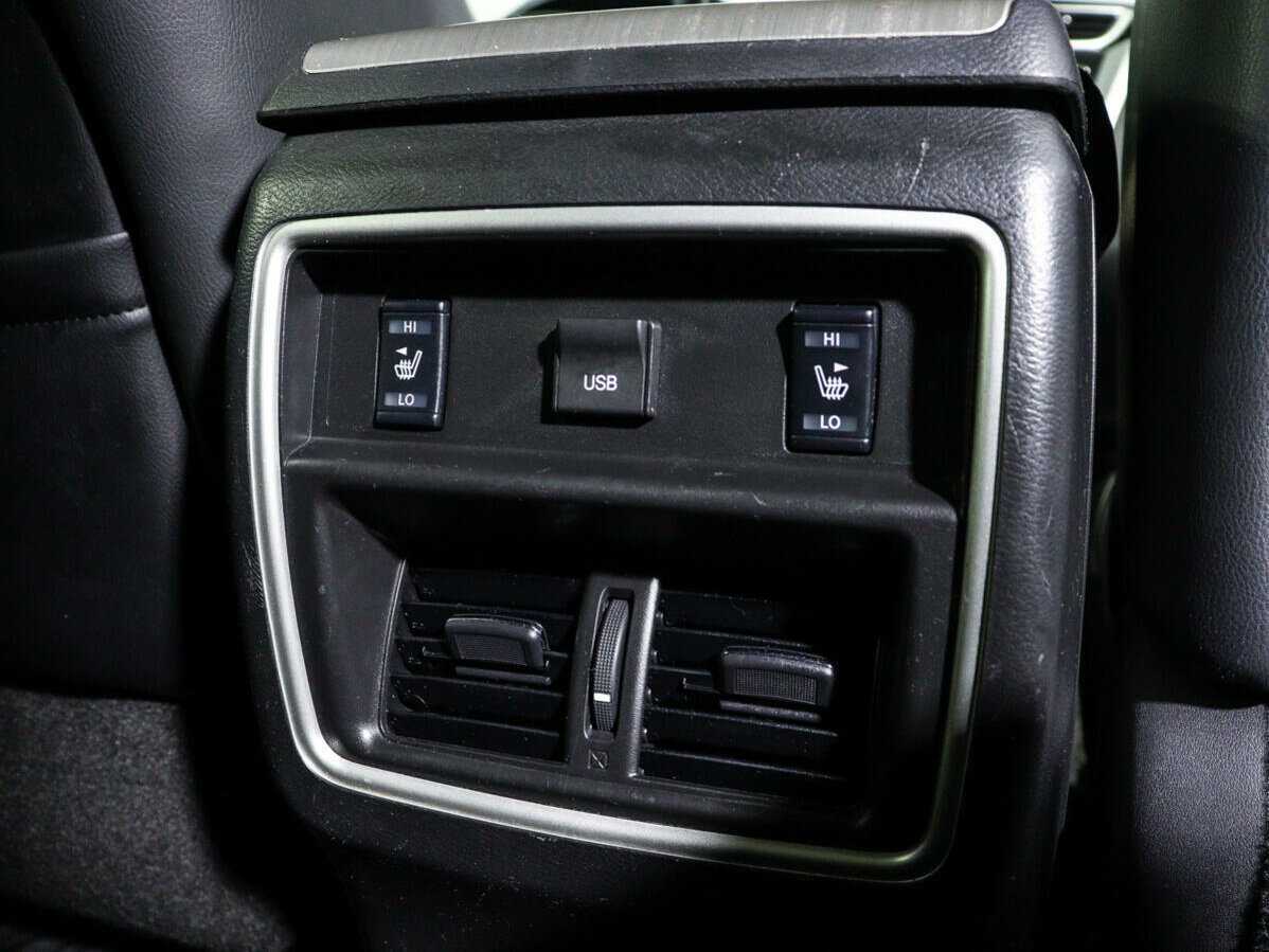 Nissan Murano с пробегом — 2019 год. Фото: #20