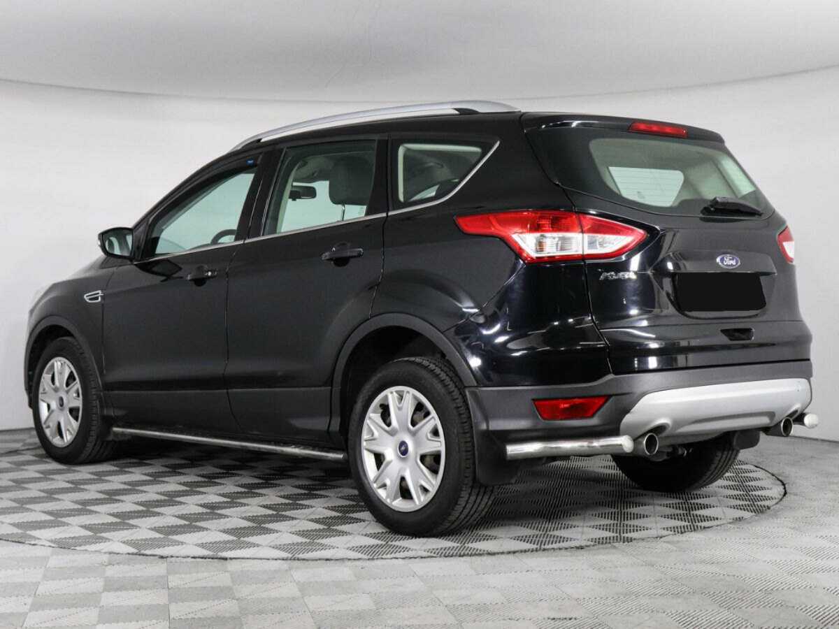 Ford Kuga с пробегом — 2015 год. Фото: #6