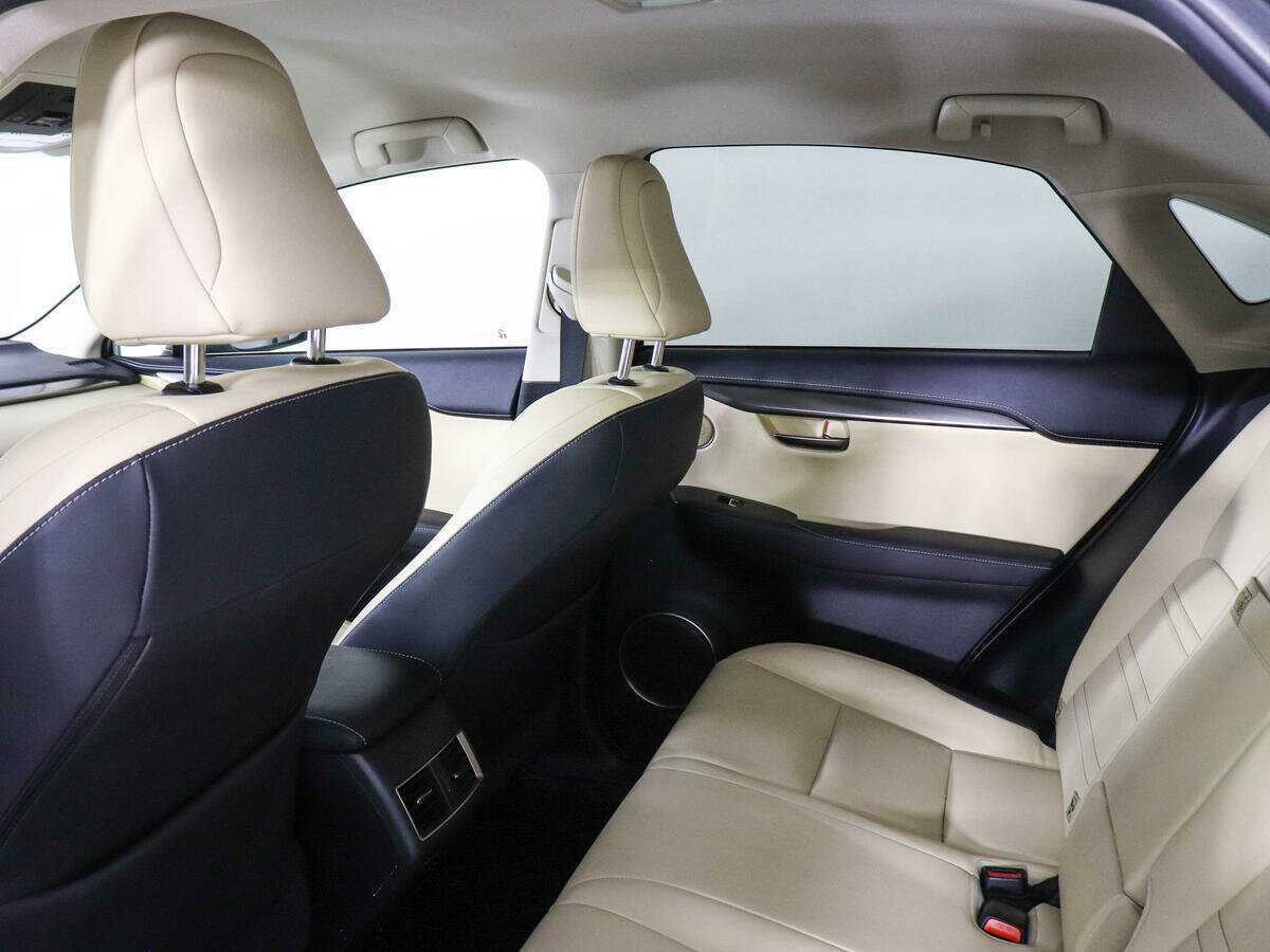 Lexus NX с пробегом — 2018 год. Фото: #11