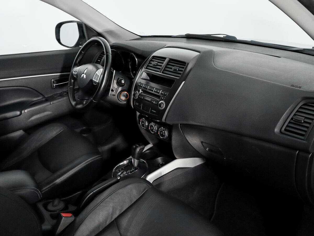 Mitsubishi ASX с пробегом — 2012 год. Фото: #11