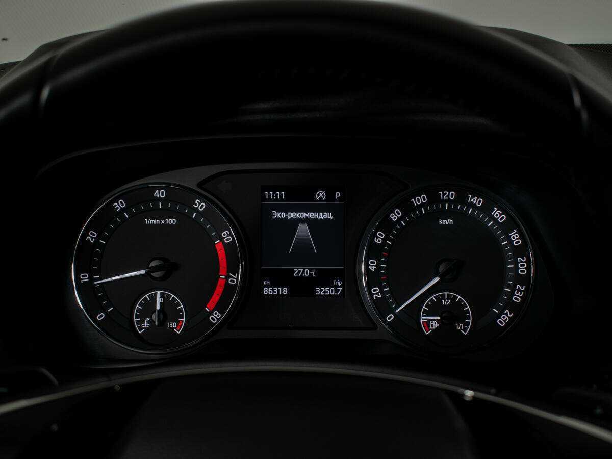 Skoda Octavia с пробегом — 2021 год. Фото: #9