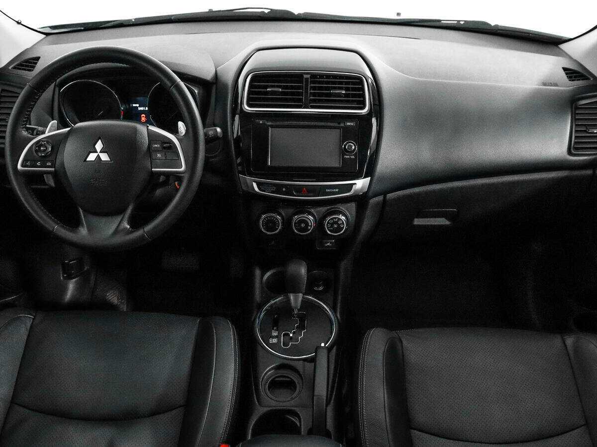 Mitsubishi ASX с пробегом — 2015 год. Фото: #10