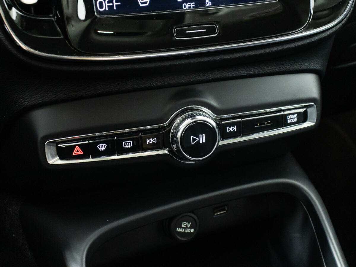 Volvo XC40 с пробегом — 2020 год. Фото: #19