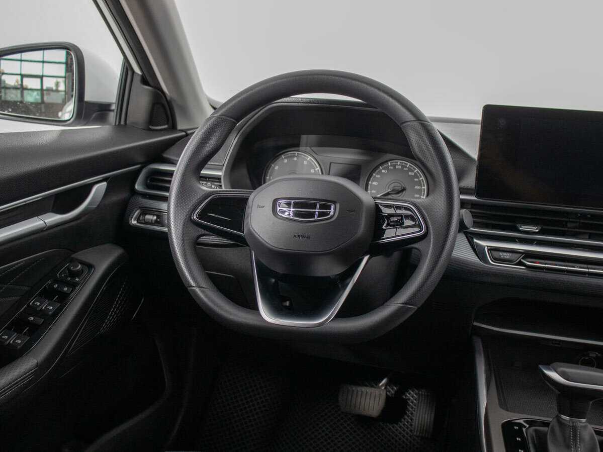 Geely Emgrand с пробегом — 2023 год. Фото: #14