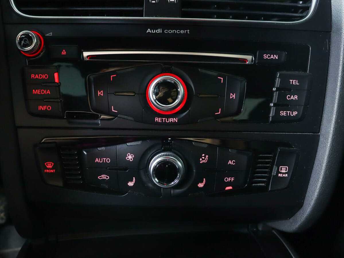 Audi A4 с пробегом — 2012 год. Фото: #11