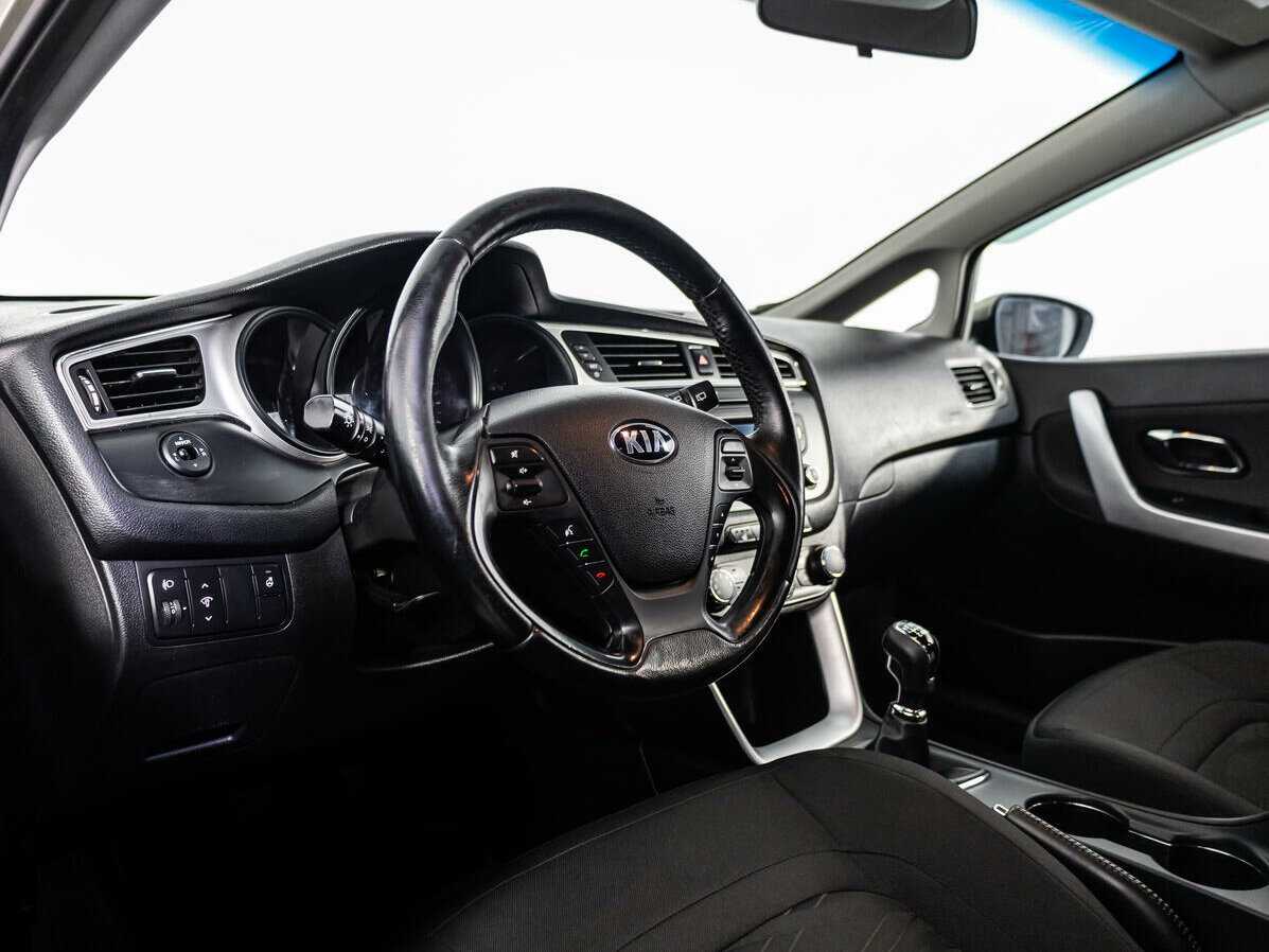 Kia Ceed с пробегом — 2017 год. Фото: #8