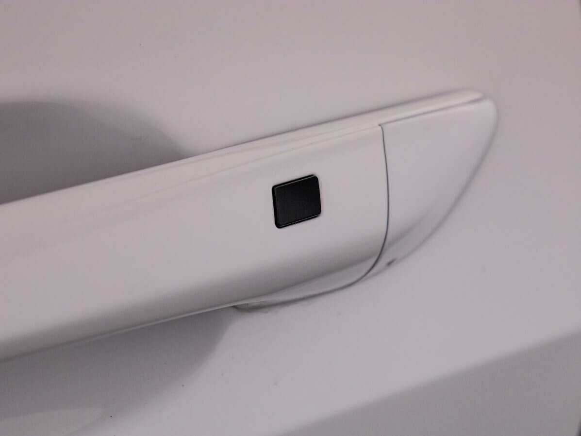 Hyundai Elantra с пробегом — 2021 год. Фото: #18