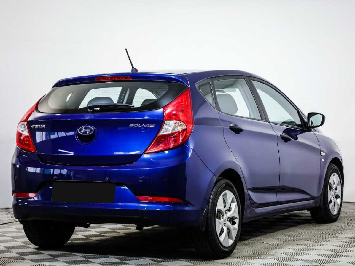 Hyundai Solaris с пробегом — 2015 год. Фото: #3