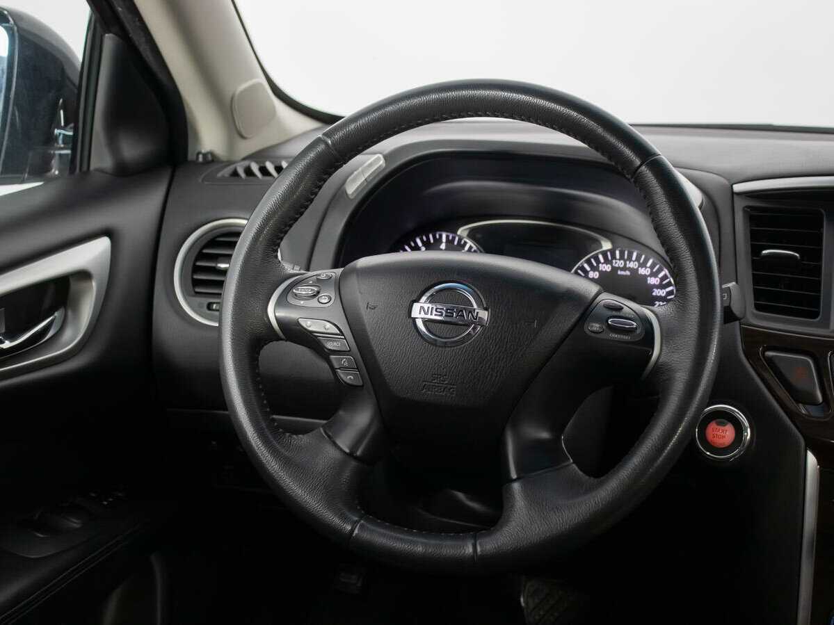 Nissan Pathfinder с пробегом — 2015 год. Фото: #15